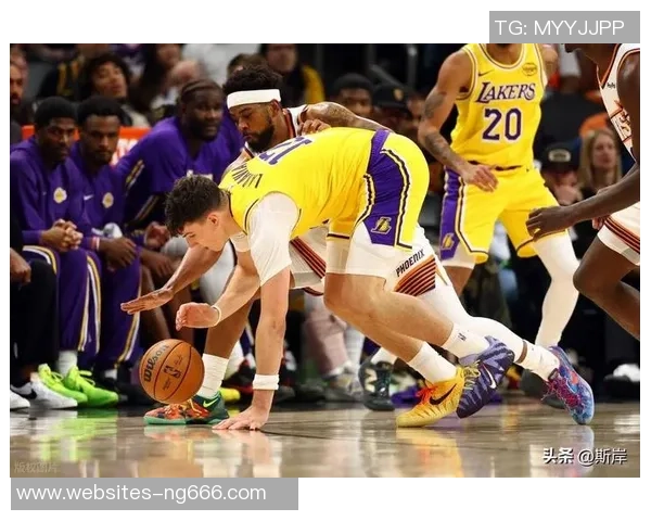 国王与湖人精彩对决比分直播全程跟踪分析与赛况更新 国王与湖人精彩对决比分直播全程跟踪分析与赛况更新