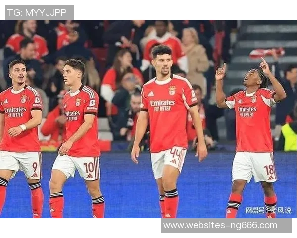 墨西哥与威尔士的足球对决：激情碰撞与战术较量的精彩瞬间